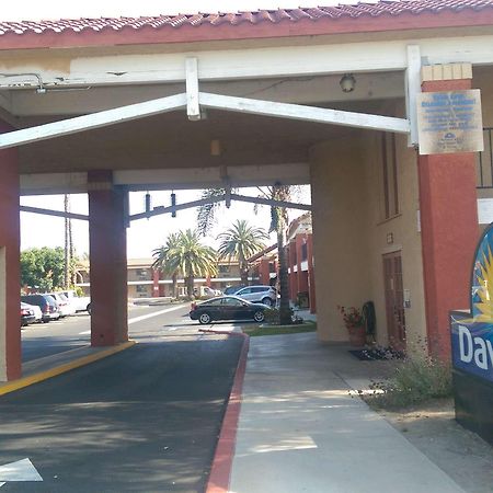 Days Inn By Wyndham Hemet Exterior foto